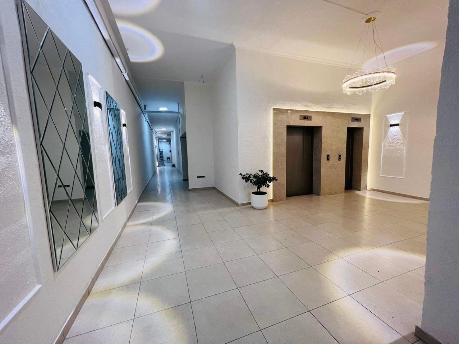 Paradise Apartment Batoumi Extérieur photo